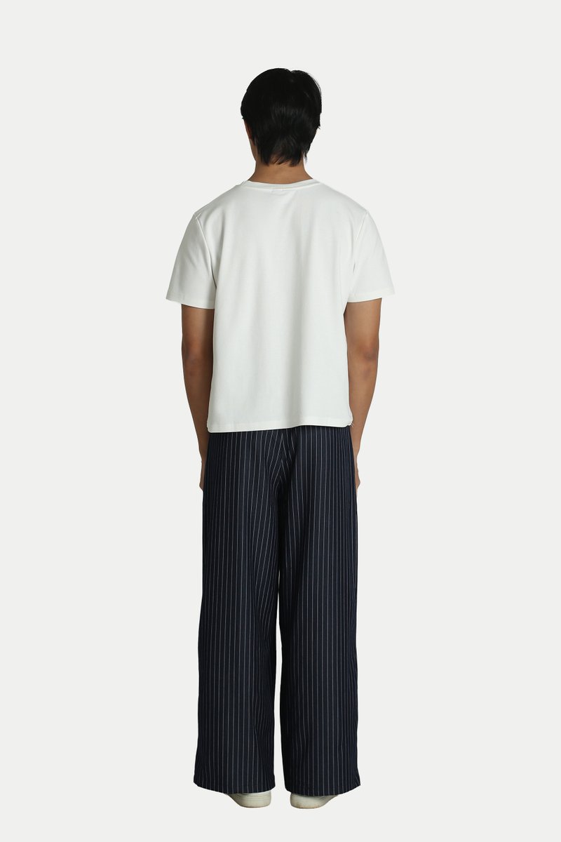 CROPPED FITTED TEE - WHITE